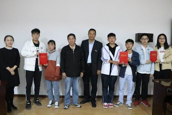 QQ图片20181017191530.jpg
